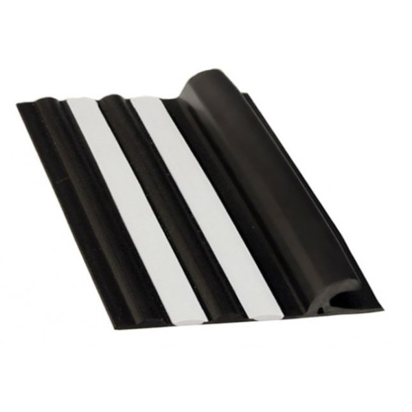 Привал с отбойником 70 мм, за 1 м в Санкт-Петербурге Привал с отбойником 70 мм, за 1 м в Санкт-Петербурге